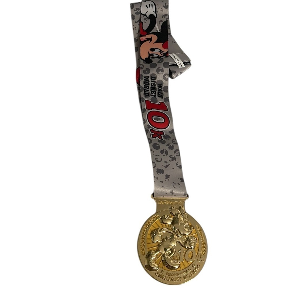 2014 Disney Inaugural 10k Marathon Medal Lanyard RunDisney